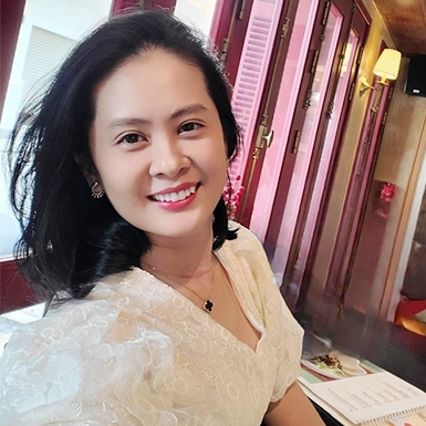 Chị Khánh Vân 