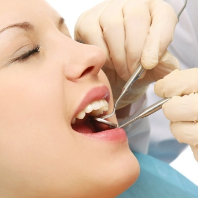 Trám răng thẩm mỹ